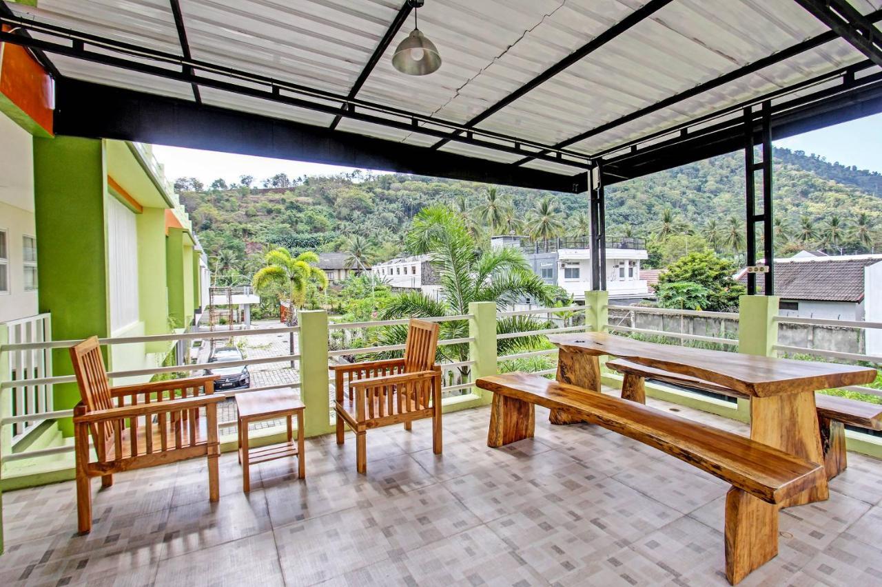 Capital O 91384 Rintaka Residence Senggigi Exteriér fotografie