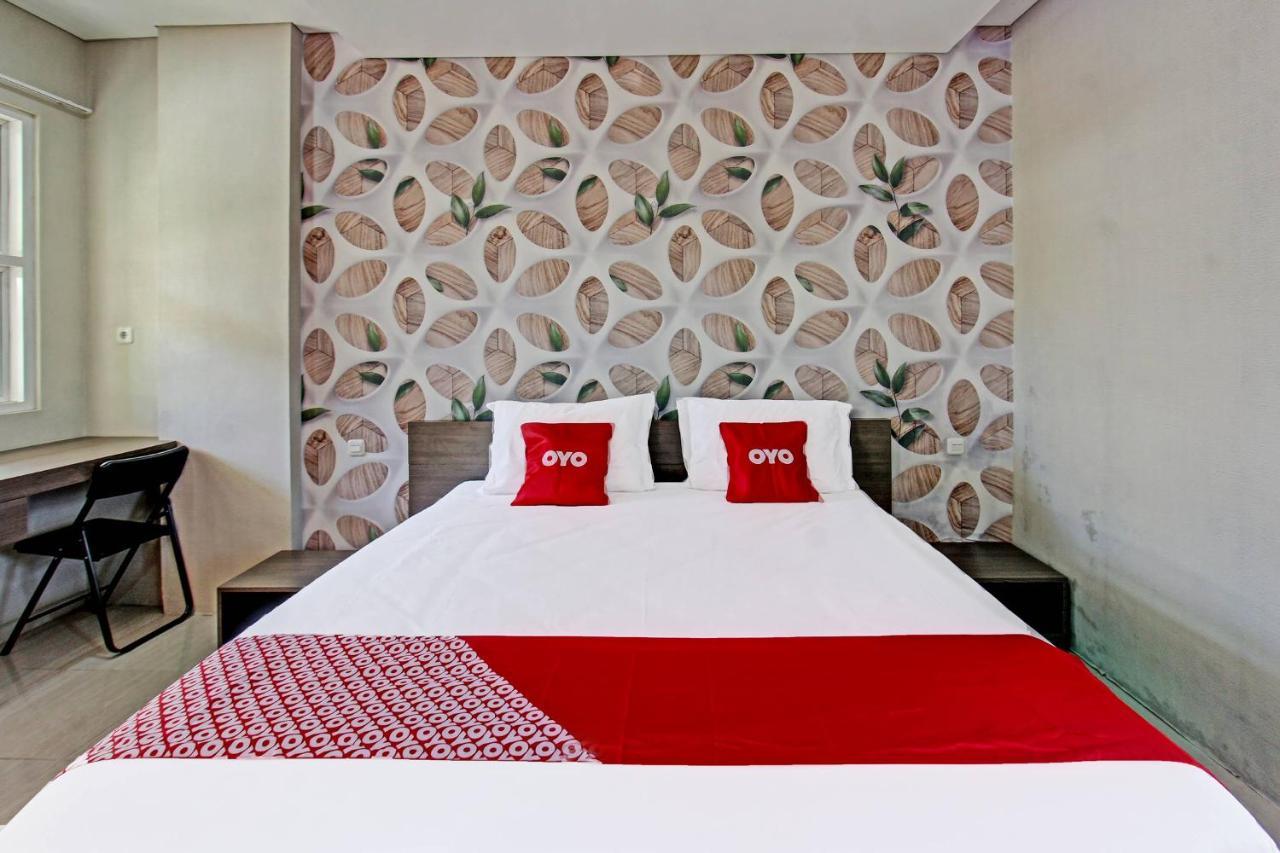 Capital O 91384 Rintaka Residence Senggigi Exteriér fotografie